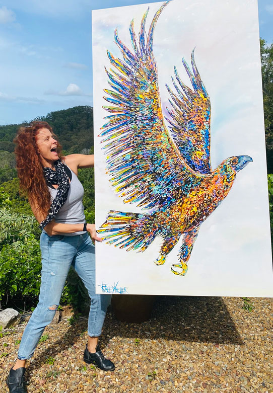 Tracey-Keller-and-her-Eagle-Painting