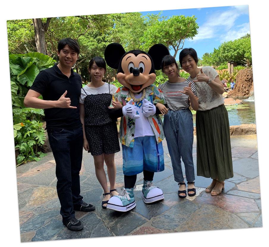 Hiroshi and Family1